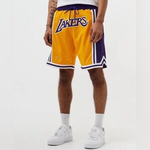 Mitchell & Ness Los Angeles Lakers Purple/Yellow Just Don 1996-1997. Size Medium